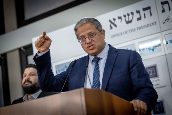 בן גביר נגד הנשיא: "מתרפס בפני אנרכיסטים, עדיף שישתוק"