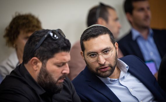 וסרלאוף תוקף את סטרוק: "נלחמת על קרדיטים"