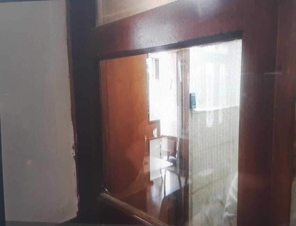 אירוע חריג: דלת נופצה בביהמ"ש המחוזי בירושלים