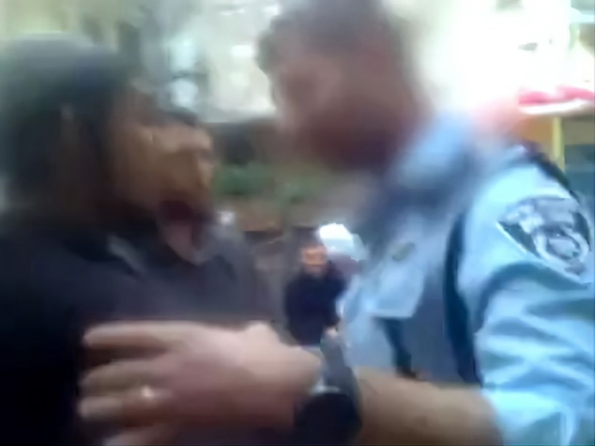 "מכה אחר מכה": תביעה נגד מפקד הר הבית