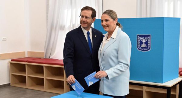 הרצוג הצביע: "מי שחושב שקולו לא משנה – טועה"