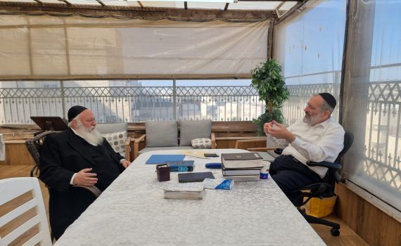 בשיתוף פעולה: דרעי וגולדקנופף נפגשו