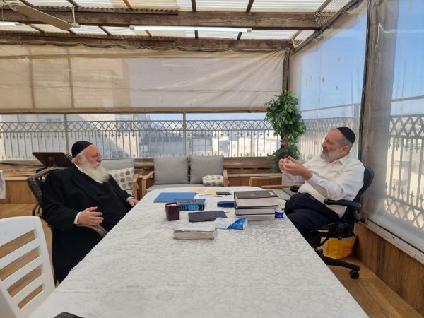 בשיתוף פעולה: דרעי וגולדקנופף נפגשו