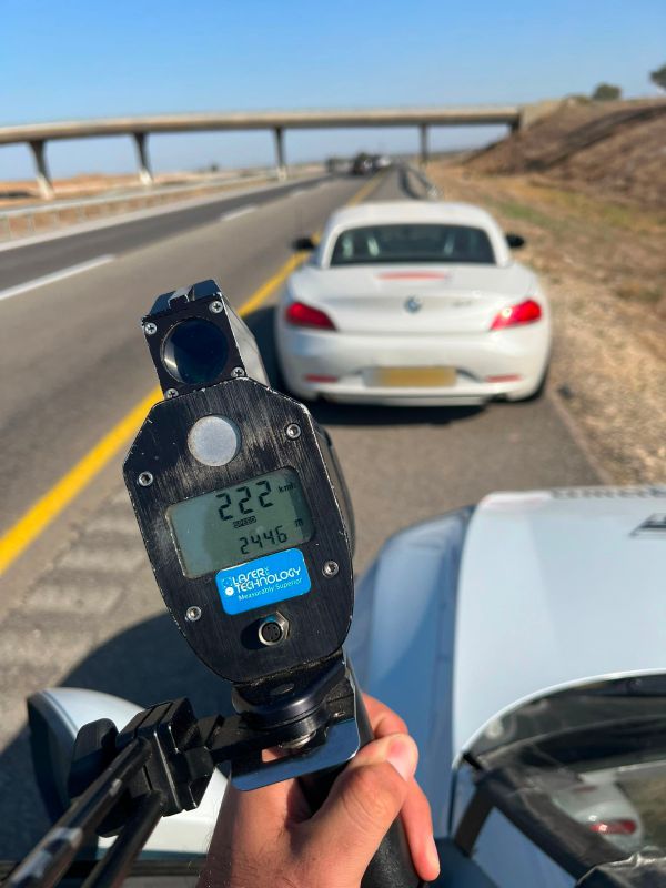 ההשתוללות בכבישי הדרום: נתפס נוהג ב-222 קמ"ש