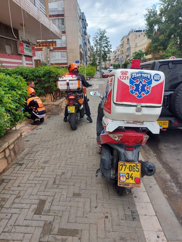 שוב תאונת עבודה: פועל נפל מגג זכוכית שנשבר