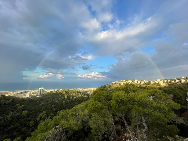 מרהיב: קשת בענן נצפתה בחיפה