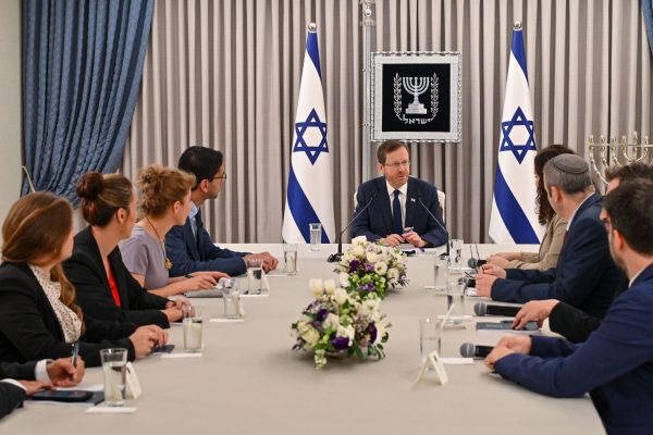 העבודה לנשיא: מצפים מכל האופוזיציה להתלכד