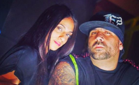 "מוזר להיות אורחת במקום שאמור להיות ביתי"