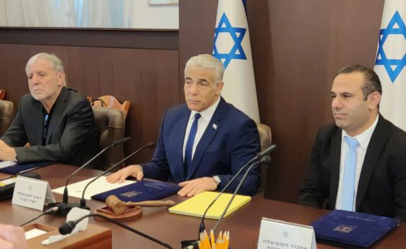 לפיד: אנחנו עוד נחזור מהר ממה שחושבים