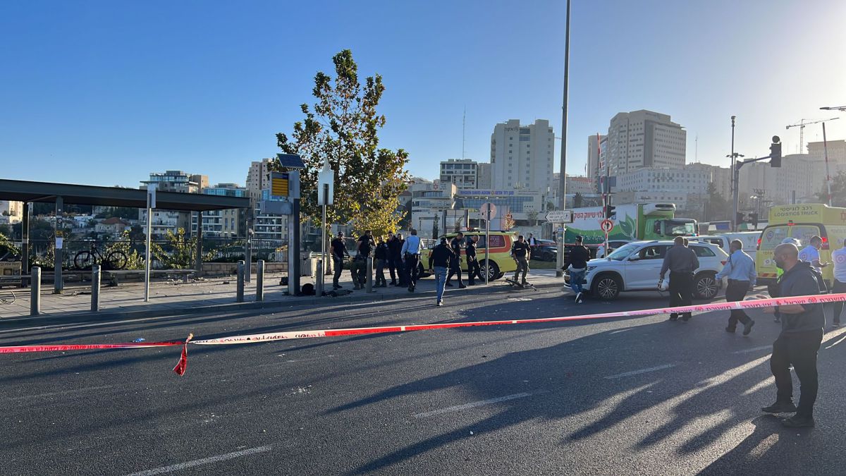 "יש לי בן 20 מחוסר הכרה": כך דווח החובש על הפיגוע