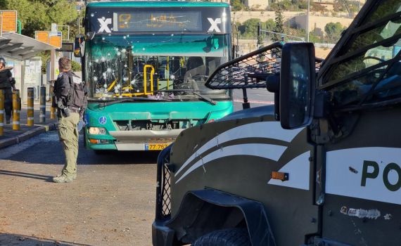 אמא שבנה ניצל מהפיגוע לסרוגים: "הוא עף אחורה"