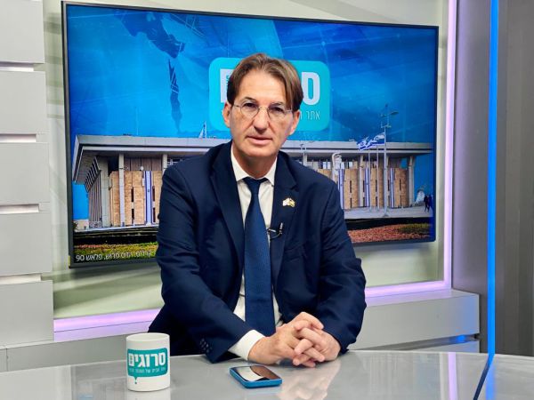 ביסמוט באולפן: "מה סמוטריץ' רוצה, ממשלה עם גנץ?"