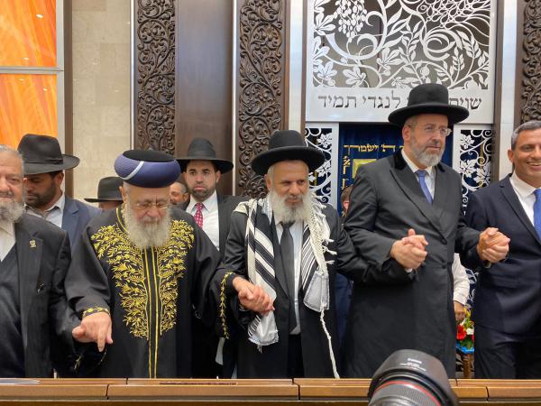 צפו: הרב דרור טוויל הוכתר לרב העיר שדרות