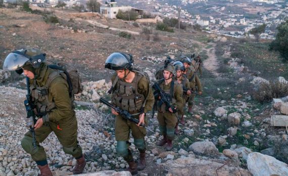 כוחות הביטחון עצרו הלילה עשרה מחבלים: צפו בתיעוד