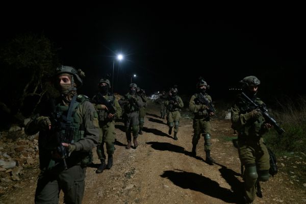 במהלך הלילה: 13 מבוקשים נעצרו ביהודה ושומרון