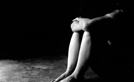 מזעזע: נערות כלאו ושדדו מדריכה במעון חסות