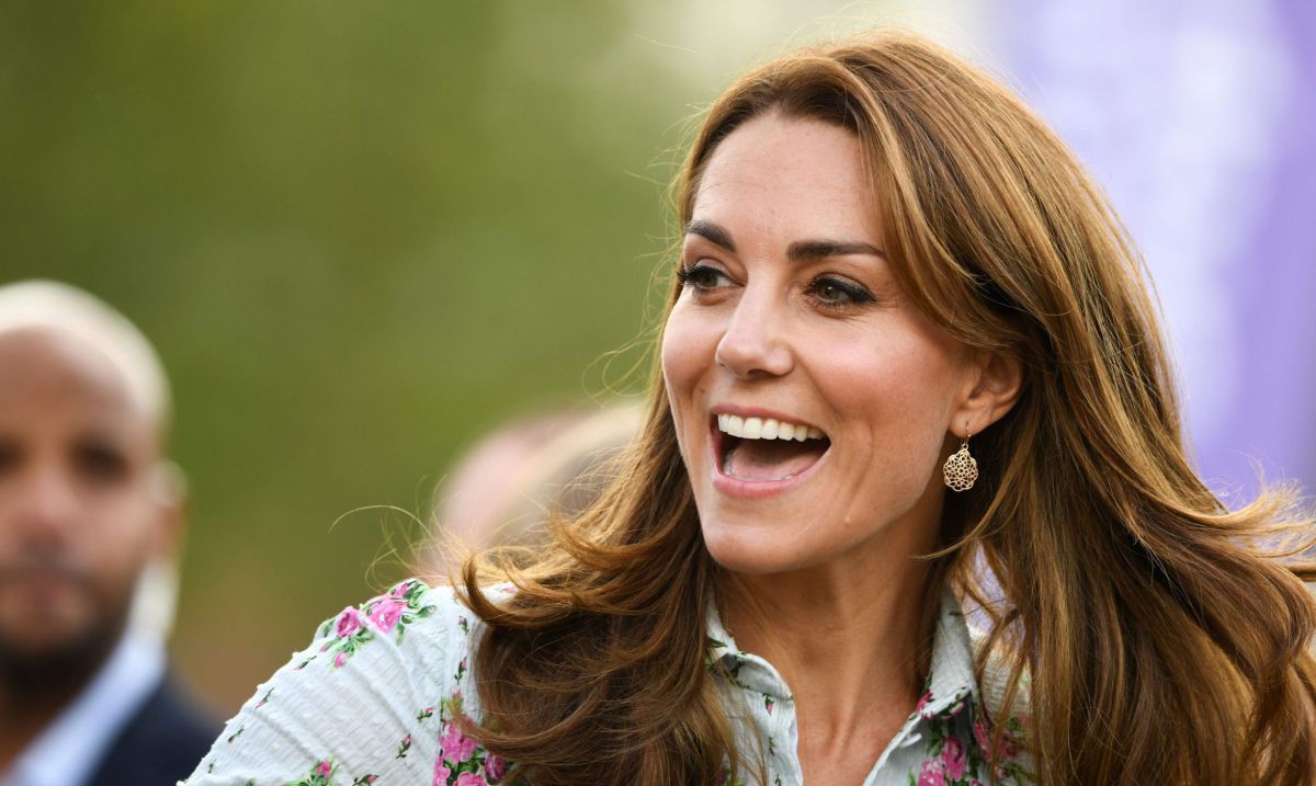 צנועה ואלגנטית: קייט מידלטון בלוק עוצר נשימה