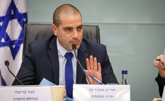 יו"ר הוועדה נגד המשטרה: "לא צריך איזונים ובלמים?"