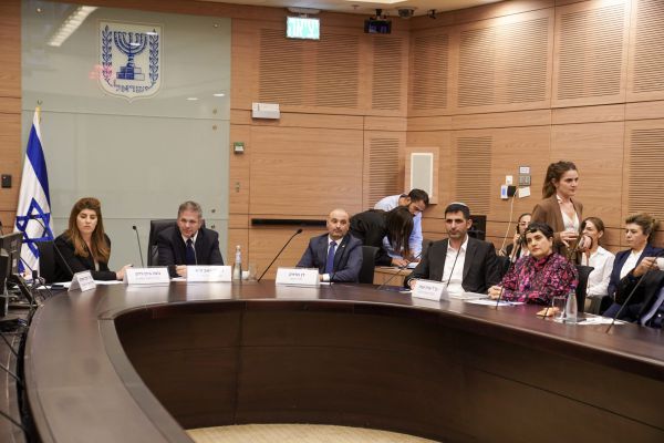 אחרי דיון סוער: נבחרו רק 4 סגני יו"ר כנסת זמניים