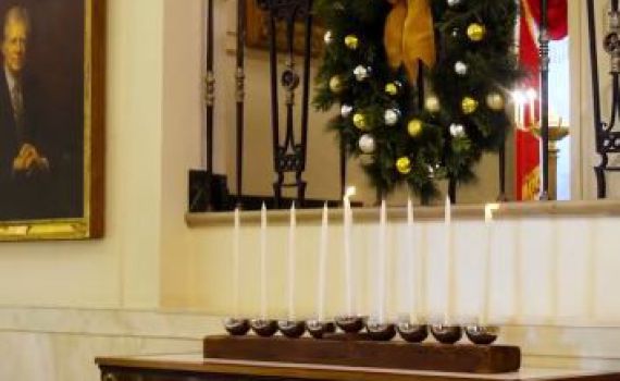 לראשונה: חנוכייה הוצבה בבית הלבן לחג החנוכה