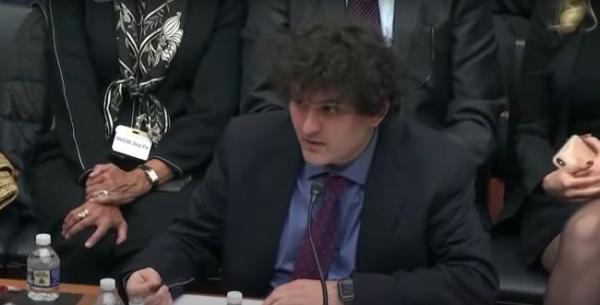 סם בנקמן-פריד, "מלך הקריפטו", נעצר בבהאמה