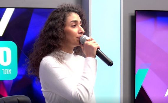 הזמרת ששרה לנשות איראן: "המלחמה שלהן צודקת"