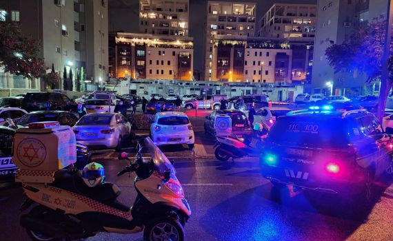 ניסיון רצח ביפו: בן 19 נפצע מירי; מצבו אנוש