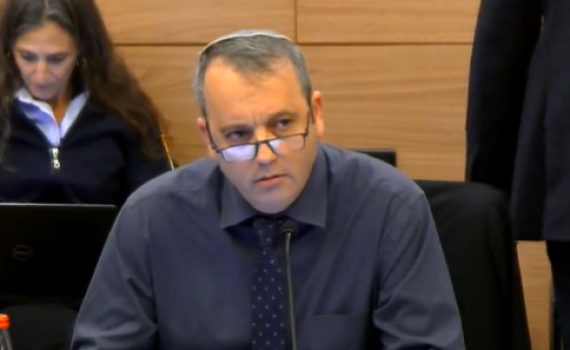 לגיטימי או מביך? המחאה של הח"כ החרדי נגד קריב