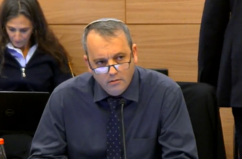 לגיטימי או מביך? המחאה של הח"כ החרדי נגד קריב