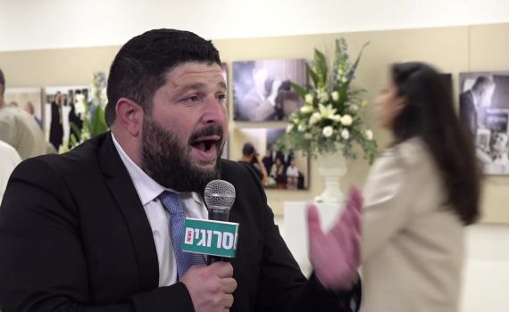 אלמוג כהן לסרוגים: "אנחנו נגד אפליה"