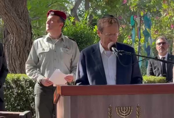 הרצוג: "אין את הפריבילגיה להגיד שהלכה המדינה"