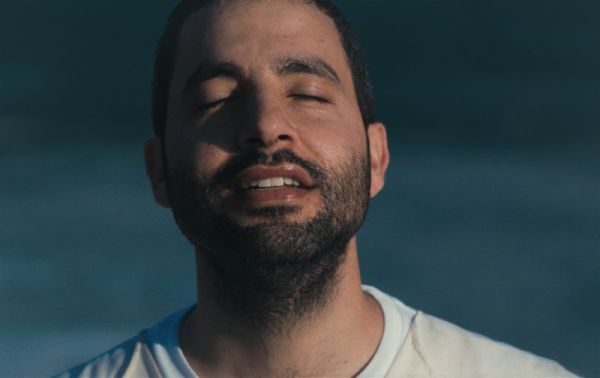 עומרי כהן בסינגל חדש: "הפחד הוא חבר"