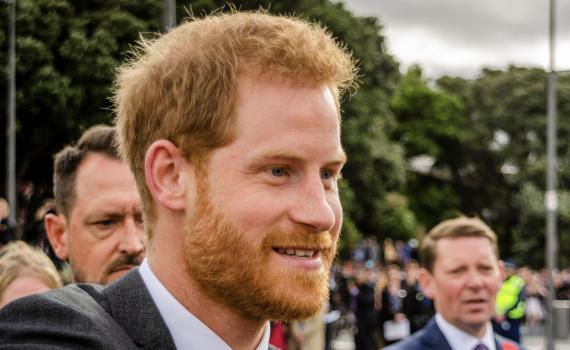 הנסיך הארי: ”התביישתי כל כך, זה השפיע עליי עמוקות”