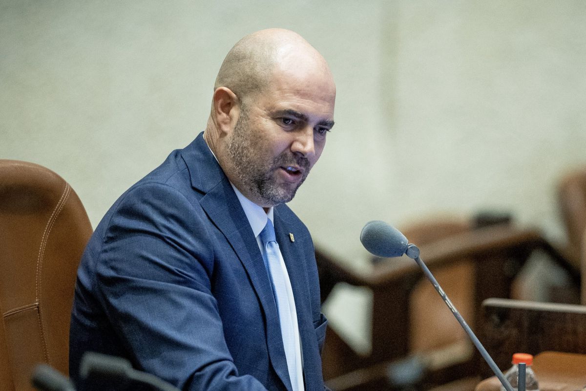 ראש בראש מול אוחנה: זה הקו של לפיד נגד הממשלה