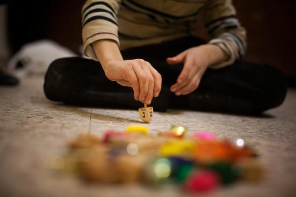 הספרים החדשים והמומלצים לילדים לחנוכה