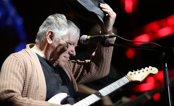 נפרדים: חברי "זהו זהו" בביצוע ללהיטו של קלפטר