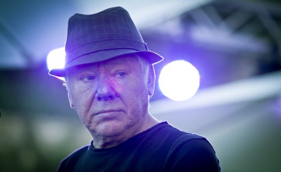 עולם התרבות נפרד | יצחק קלפטר מובא למנוחות