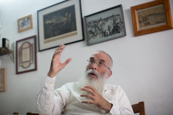 כשהרב שטרנברג ניסח כללים בנושא מוגנות לילדים