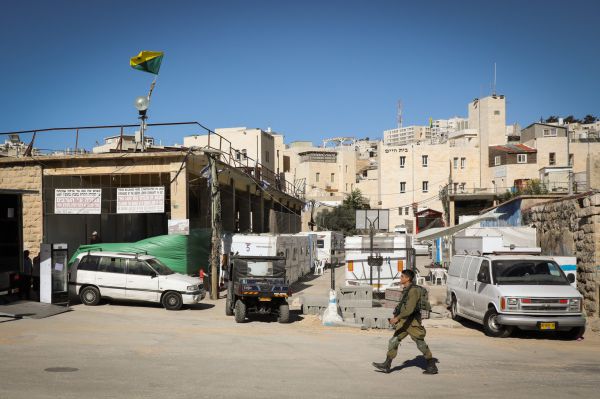 אימאם מחברון נעצר לאחר שהסית בתפילת יום שישי