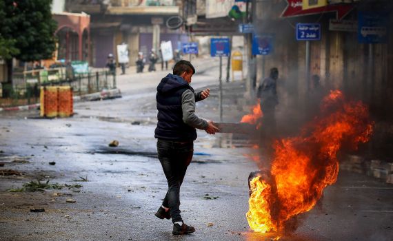 כתב אישום יוגש נגד מחבל שזרק בקבוקי תבערה
