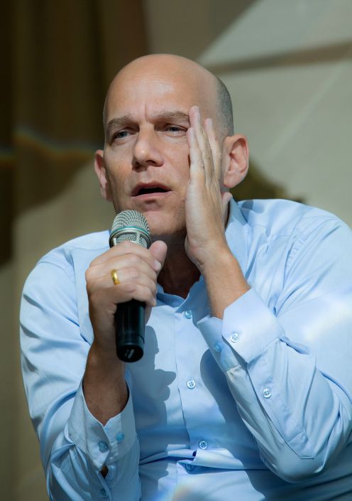 "הפעם זה סיפור אחר" | גיא פלג מזהיר: "סכנה אמיתית"