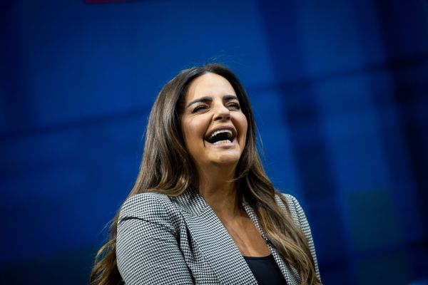 אופירה אסייג גנבה את ההצגה ב'הזמר במסכה'