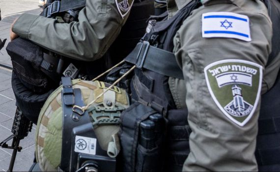 שנתיים מאסר לשוטרי מג"ב שהתעללו ושדדו פלסטינים