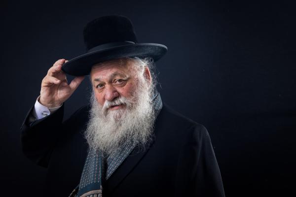 למרות הביקורת: גולדקנופף לא מוותר על חברות בקבינט