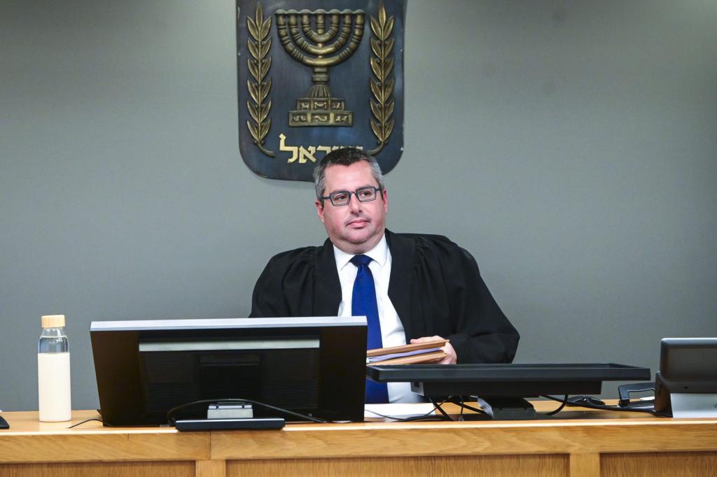 "לא לערב ילדים": השופט הוציא צו נגד פעילת הליכוד