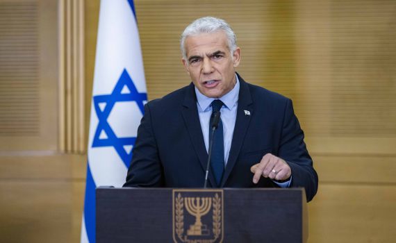 יאיר לפיד על ישיבת הממשלה: 'זובור אלים'