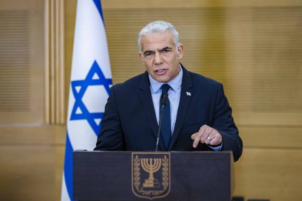 לפיד על מות הנערה: תחקיר צה"ל ראשוני בלבד