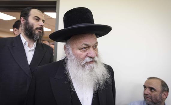 גולדקנופף: מביש, קורא ליועמ"ש לבדוק את קריב