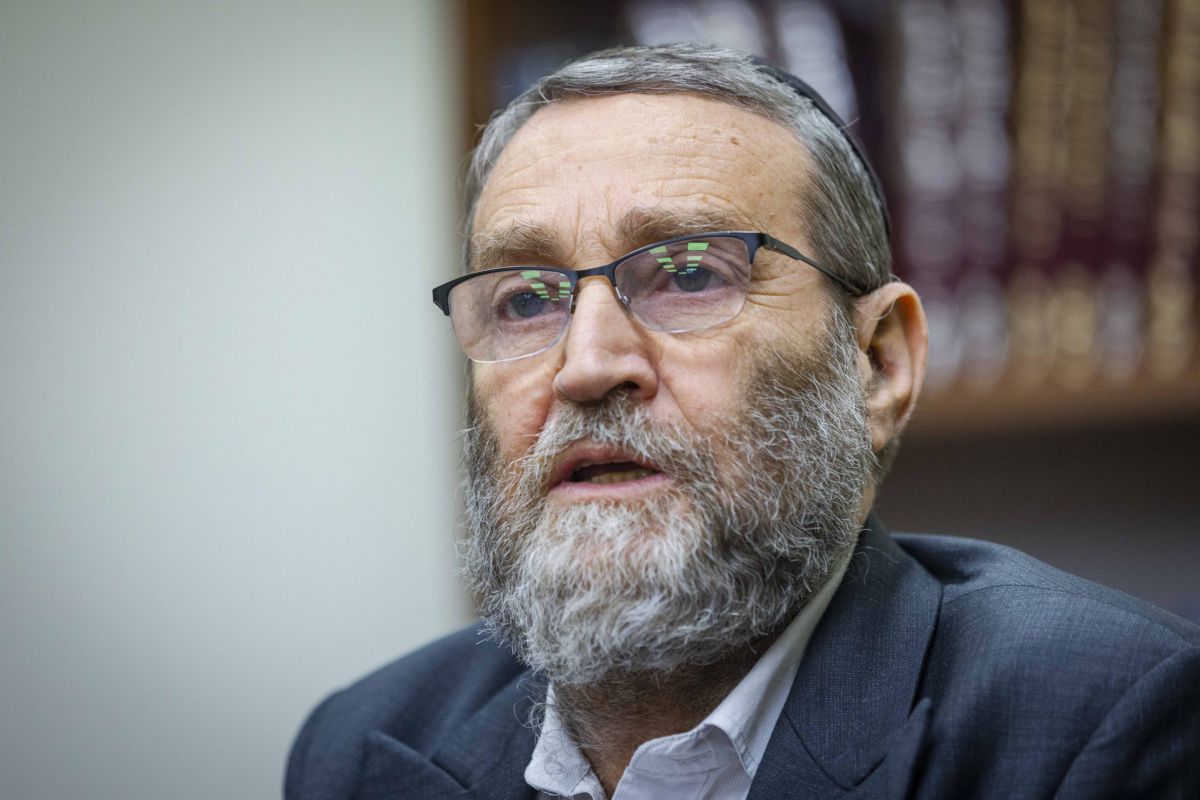 גפני נגד בג"ץ: עושה כל מאמץ לפלג את העם