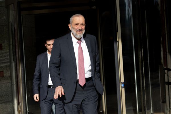 הדרישה יוצאת הדופן של דרעי לסמוטריץ' ונתניהו